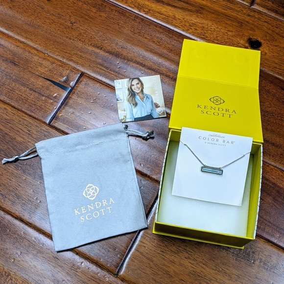 Kendra Scott Color Bar Necklace - Picture 2 of 4